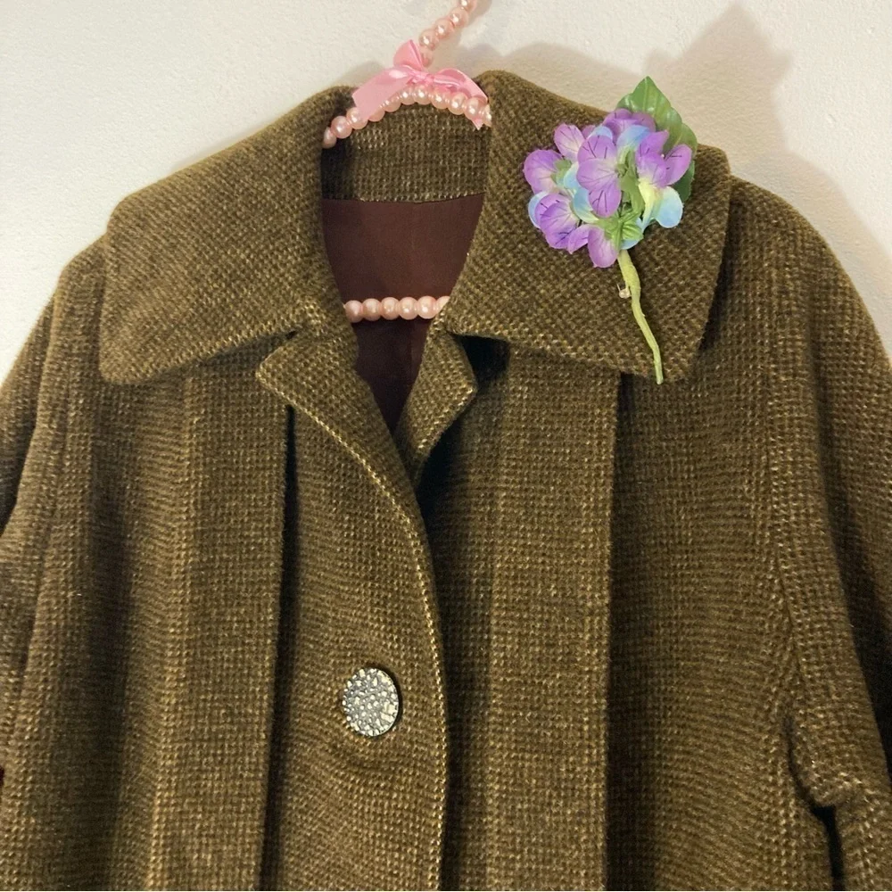 Vintage brown heavy winter coat